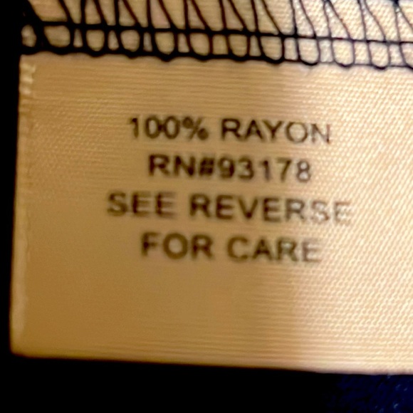 Philosophy woman size 1X blue color  blouse - Picture 8 of 9